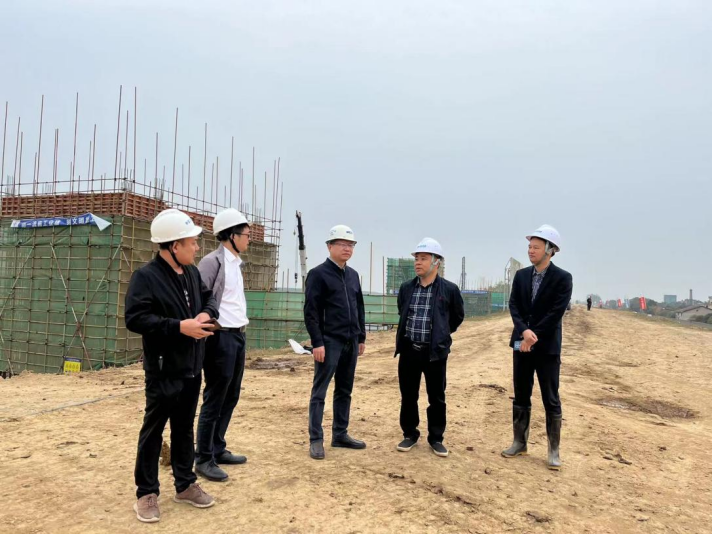 湖南轨道矿业发展有限安博官方网站李剑一行赴沅江市机制砂和砂石集散中心建设项目考察交流